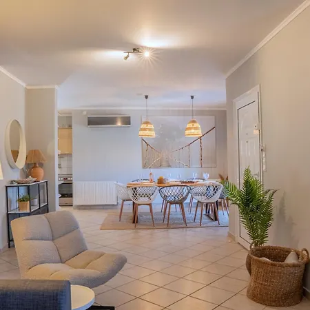 Luxury Garden - Elegant Rural Retreat, Heated Pool * Foinikia (Crete)